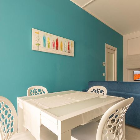 Case Vacanze Blue Bay Resort Roseto Degli Abruzzi Exteriör bild