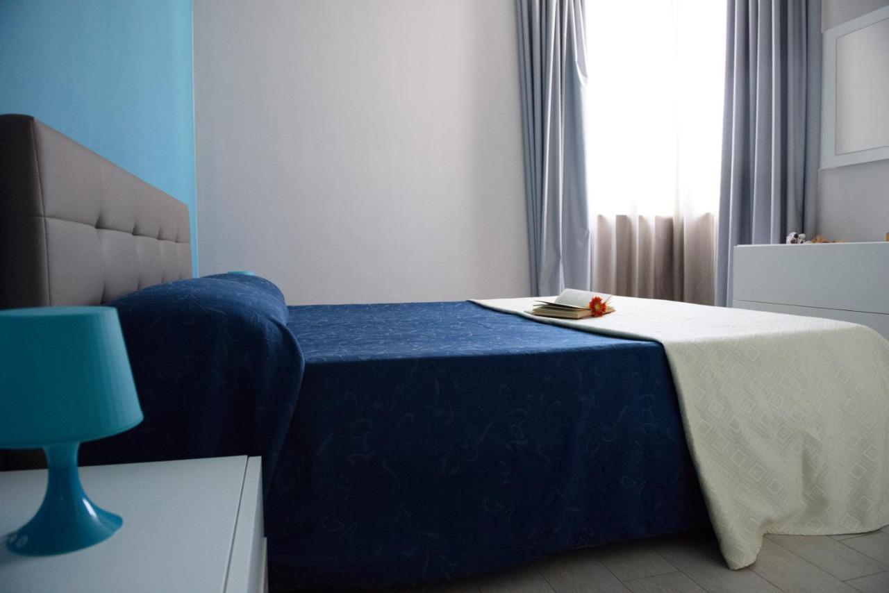 Case Vacanze Blue Bay Resort Roseto Degli Abruzzi Exteriör bild