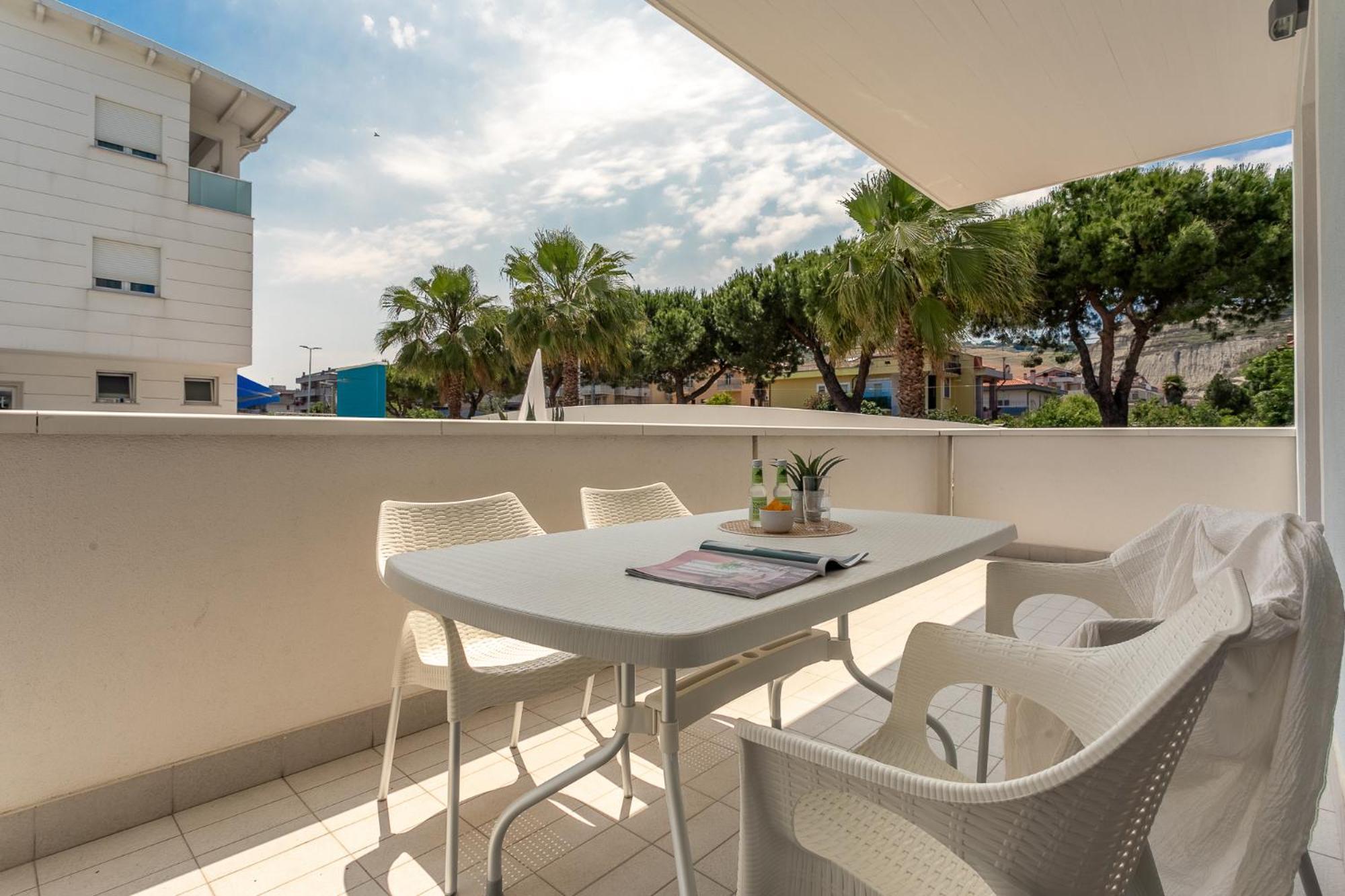 Case Vacanze Blue Bay Resort Roseto Degli Abruzzi Exteriör bild