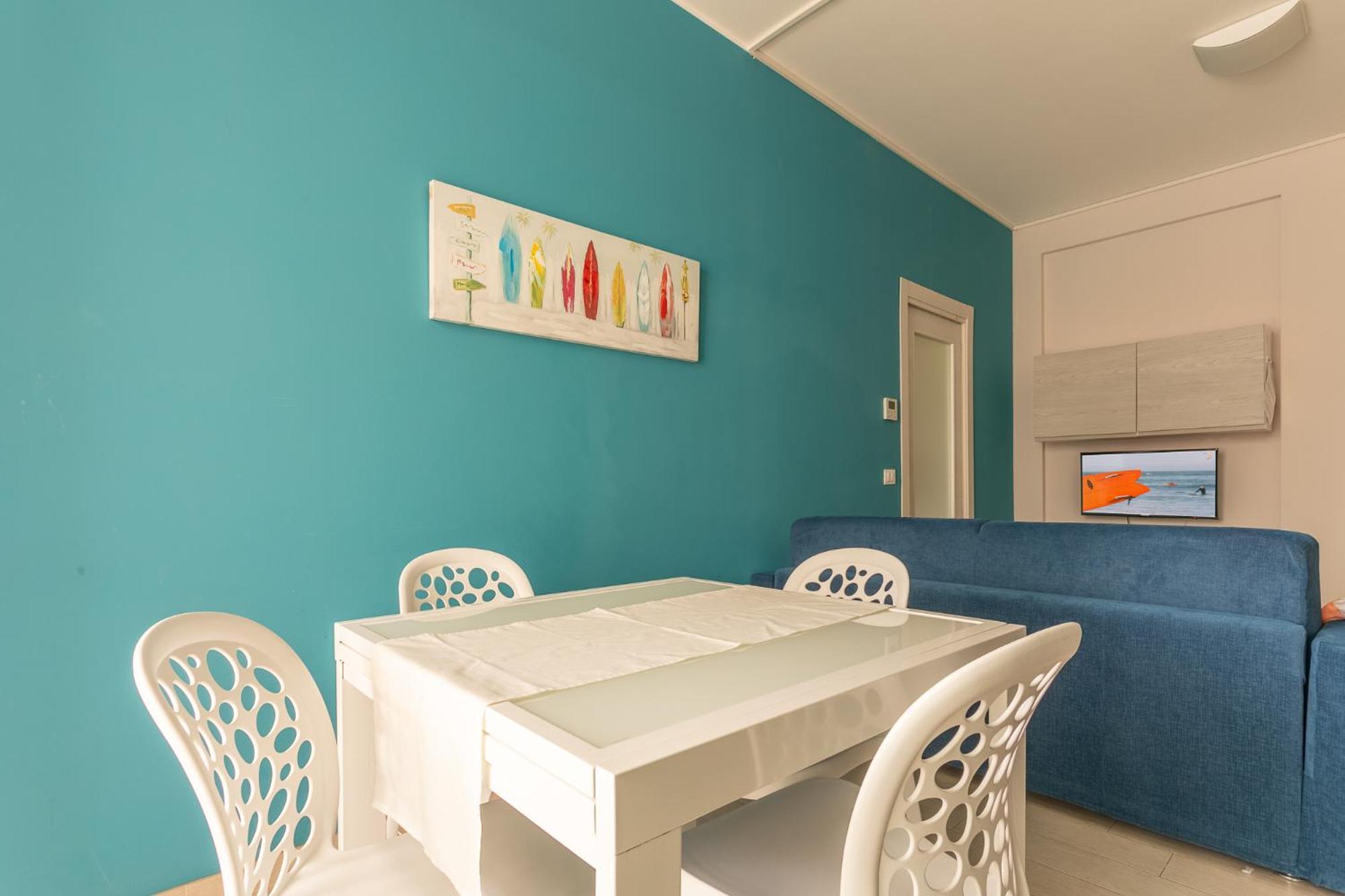 Case Vacanze Blue Bay Resort Roseto Degli Abruzzi Exteriör bild
